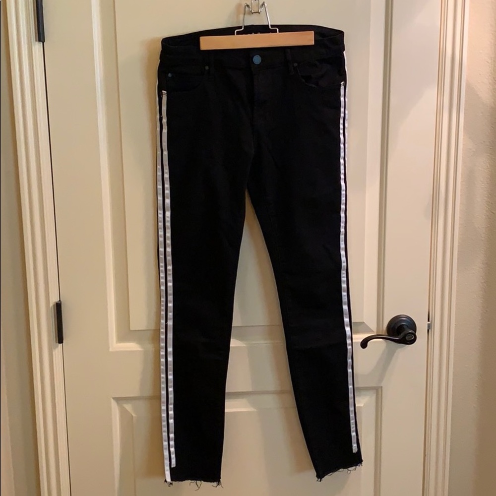 Articles of Society Sarah Jeans